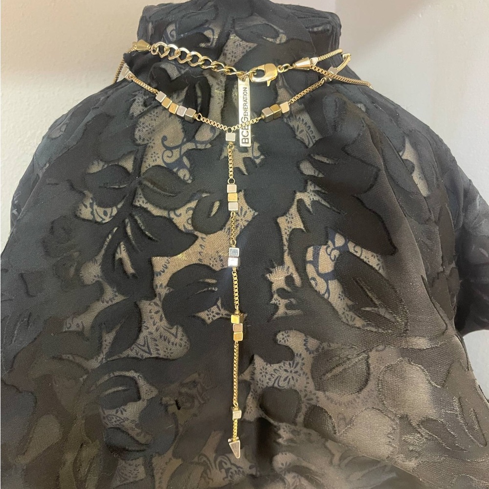 Gold Chain Necklace with Square Accents